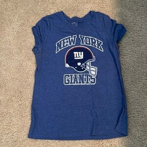 New York Giants, Old Navy T-shirt size large